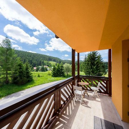 Studio Erika- Spiezovec Доновали Екстер'єр фото